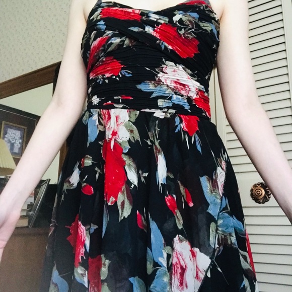 Parisian High-low Strapless sun dress - Picture 2 of 6